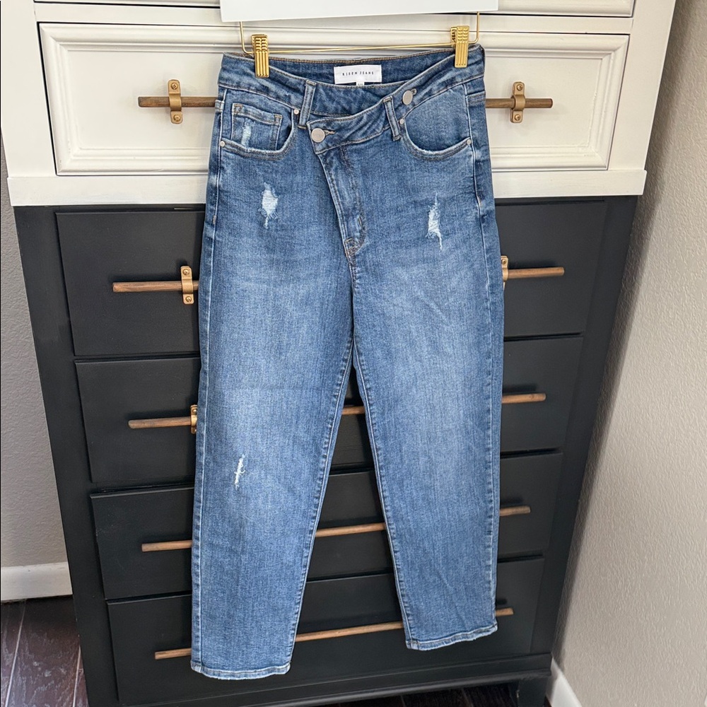 Women’s Skinny Jeans - Blue Distressed Denim